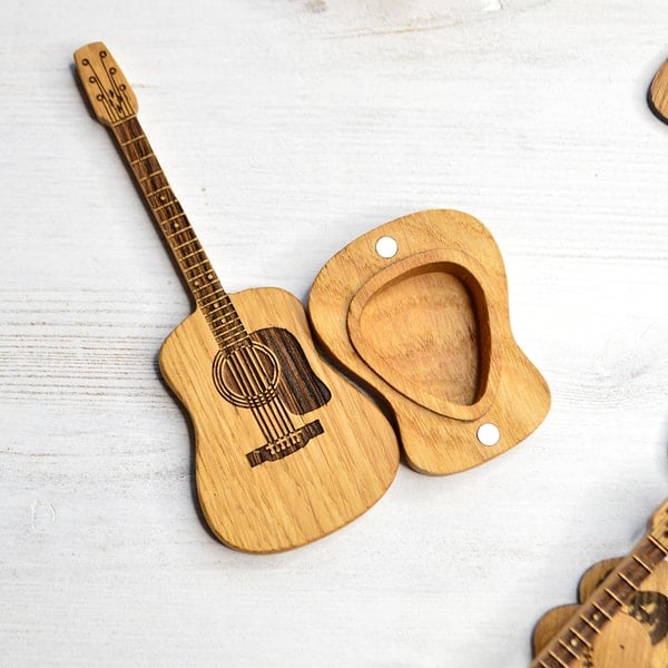 🎁木製アコースティックギターピックボックス🎸